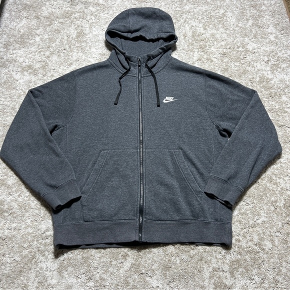 Nike Men's Gray Hoodie Sweater - Picture 1 of 8